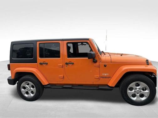 Crush Clearcoat 2013 Jeep Wrangler Unlimited Sahara