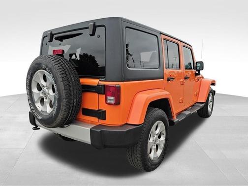 Crush Clearcoat 2013 Jeep Wrangler Unlimited Sahara