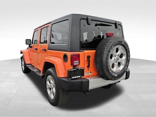 Crush Clearcoat 2013 Jeep Wrangler Unlimited Sahara