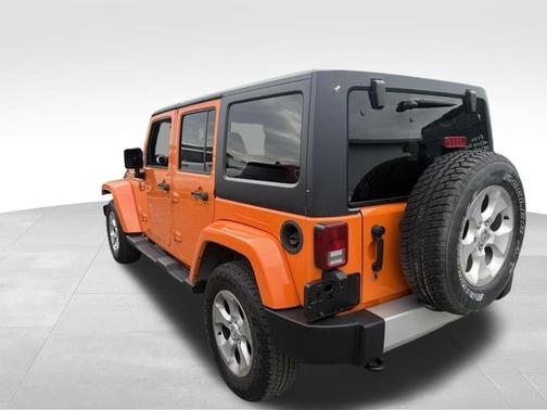 Crush Clearcoat 2013 Jeep Wrangler Unlimited Sahara