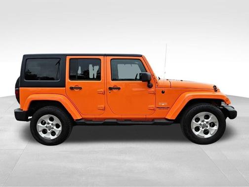 Crush Clearcoat 2013 Jeep Wrangler Unlimited Sahara