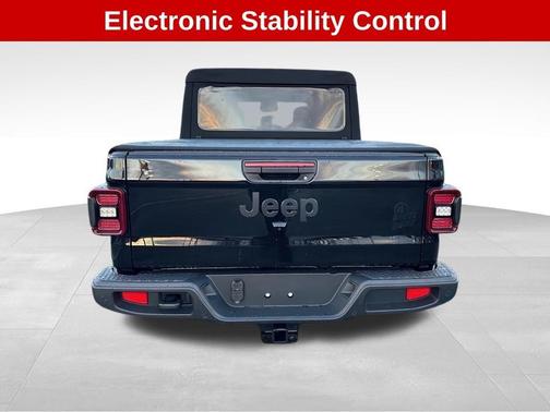 2024 Jeep Gladiator Sport