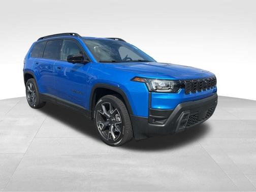 Hydro Blue Pearlcoat 2026 Jeep Cherokee Overland