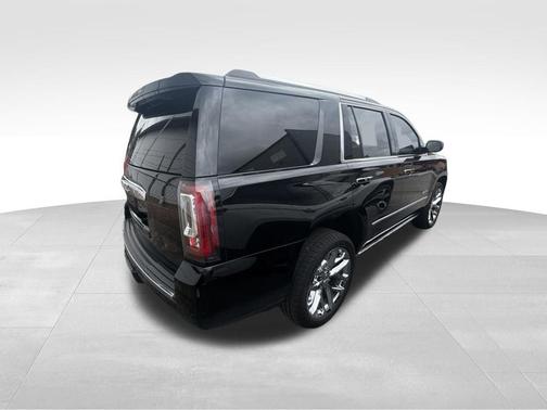 Onyx Black 2018 GMC Yukon Denali