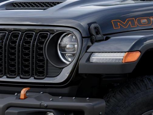 Black Clearcoat 2026 Jeep Gladiator Mojave