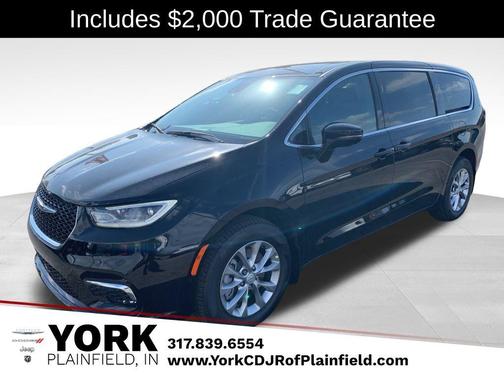 Diamond Black 2026 Chrysler Pacifica Select