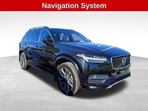 Onyx Black Metallic 2019 Volvo XC90 T6 Momentum