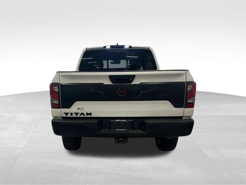 2023 Nissan Titan PRO-4X