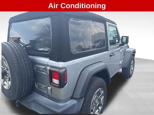2020 Jeep Wrangler Sport