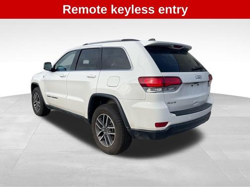 2020 Jeep Grand Cherokee Laredo