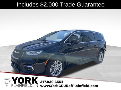 Diamond Black 2026 Chrysler Pacifica Select