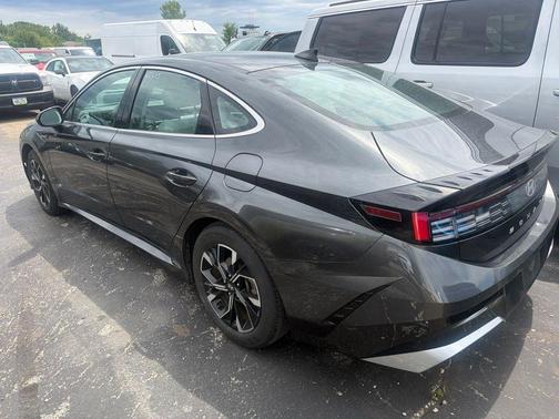 Gray 2025 Hyundai SONATA SEL