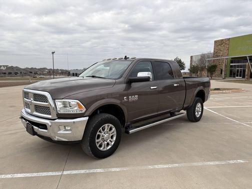 2018 RAM 2500 Laramie Mega Cab 4x4 6'4' Box