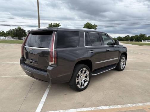 GRAY 2018 Cadillac Escalade Luxury