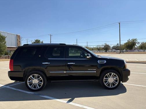 2013 Cadillac Escalade EXT Platinum Edition