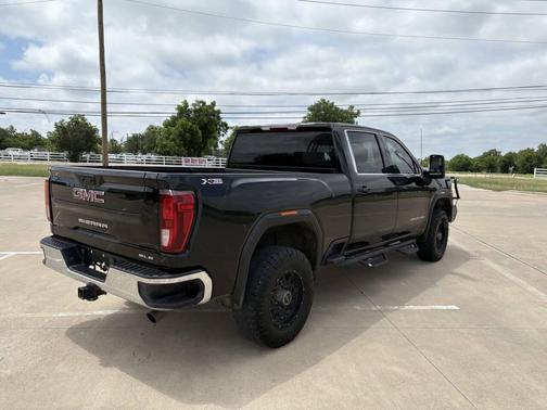 Ebony Twilight Metallic 2022 GMC Sierra 2500 SLE