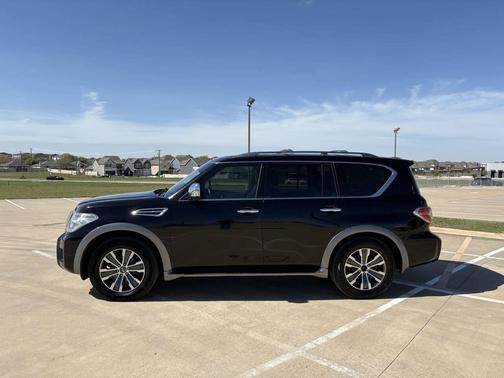2017 Nissan Armada SL