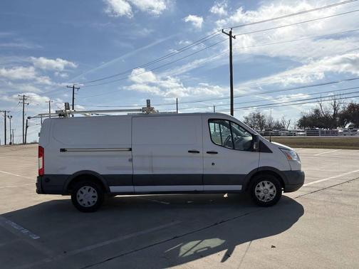 2017 Ford Transit-250 Base