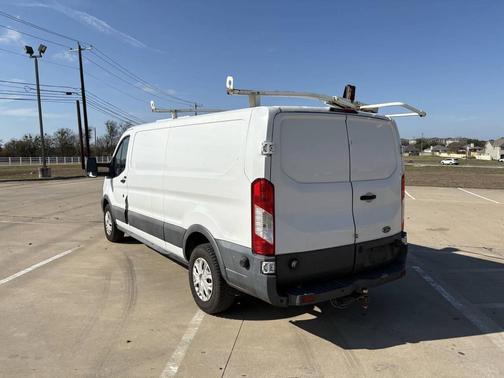 2017 Ford Transit-250 Base