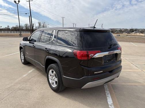 2017 GMC Acadia SLE-1