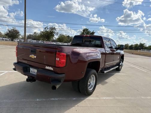 2017 Chevrolet Silverado 3500 High Country