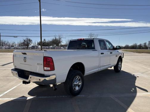 2018 RAM 2500 Tradesman Crew Cab 4x4 8' Box