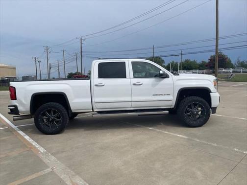 2015 GMC Sierra 2500 Denali