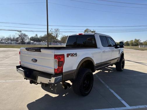 2017 Ford F-250 Lariat