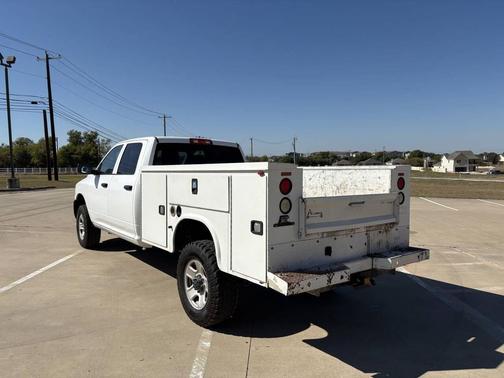 2018 RAM 2500 Tradesman Crew Cab 4x4 8' Box