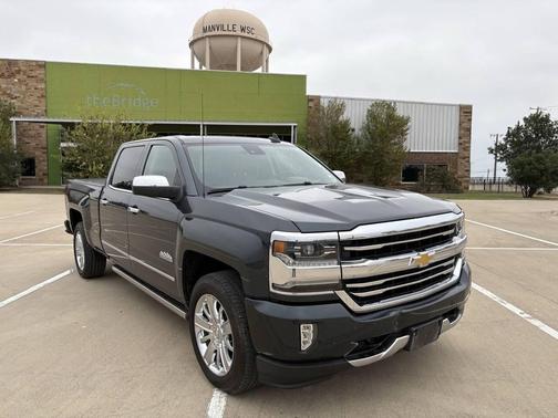 2017 Chevrolet Silverado 1500 High Country