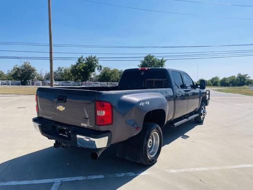 2011 Chevrolet Silverado 3500 LTZ