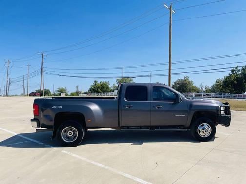 2011 Chevrolet Silverado 3500 LTZ