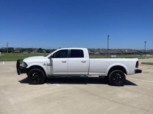 2018 RAM 2500 Laramie Crew Cab 4x4 8' Box