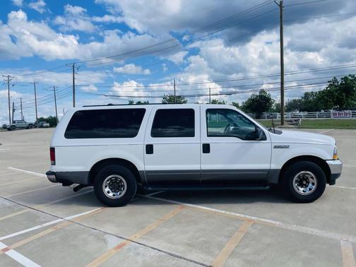2003 Ford Excursion XLT
