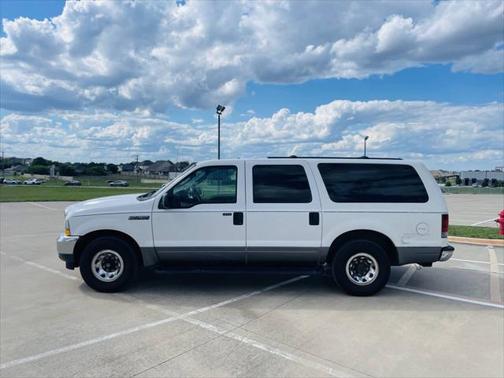 2003 Ford Excursion XLT