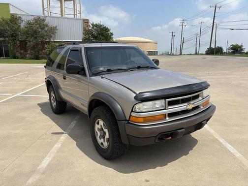 SILVER 2003 Chevrolet Blazer LS