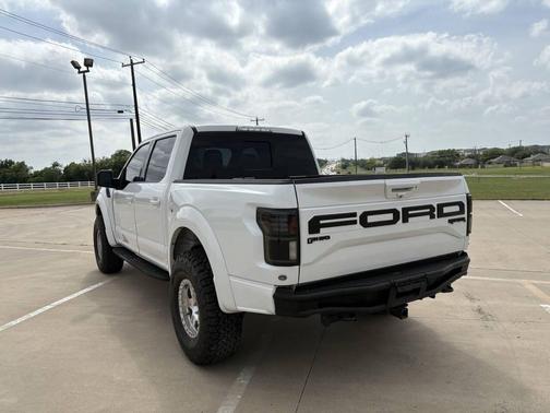 Oxford White 2018 Ford F-150 Raptor