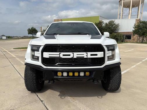 Oxford White 2018 Ford F-150 Raptor