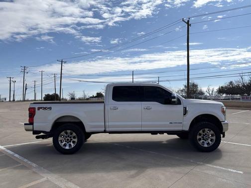 2017 Ford F-250 Lariat