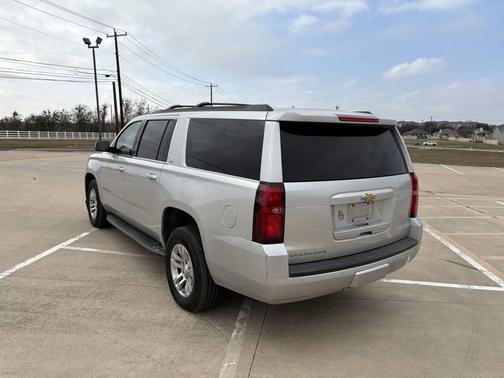 2018 Chevrolet Suburban LT
