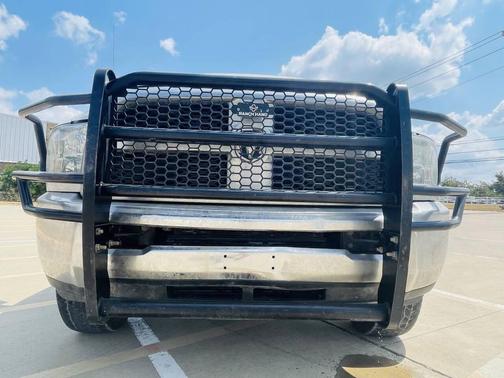 2018 RAM 2500 Tradesman Crew Cab 4x4 8' Box