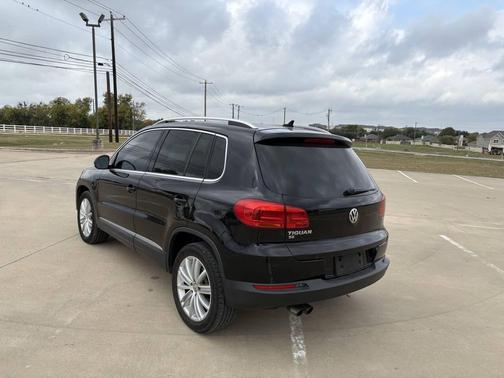 2016 Volkswagen Tiguan SE