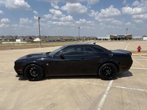 2020 Dodge Challenger R/T Scat Pack Widebody