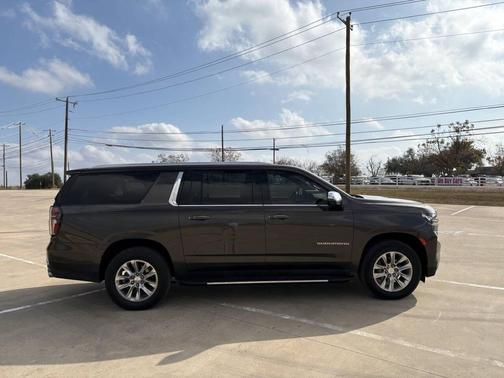 2021 Chevrolet Suburban Premier