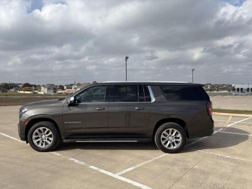 2021 Chevrolet Suburban Premier