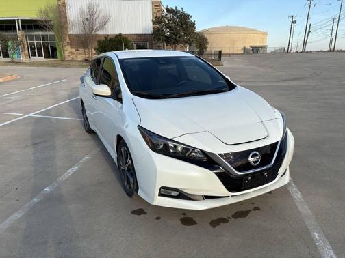 2022 Nissan Leaf SV 40 kWh