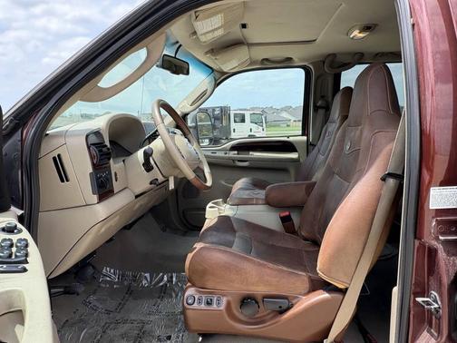 BROWN 2006 Ford F-350 Lariat