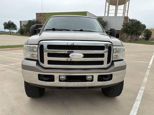 BROWN 2005 Ford F-350 Lariat