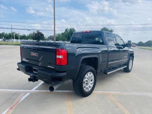 2017 GMC Sierra 2500 Denali