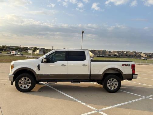 2017 Ford F-250 Lariat
